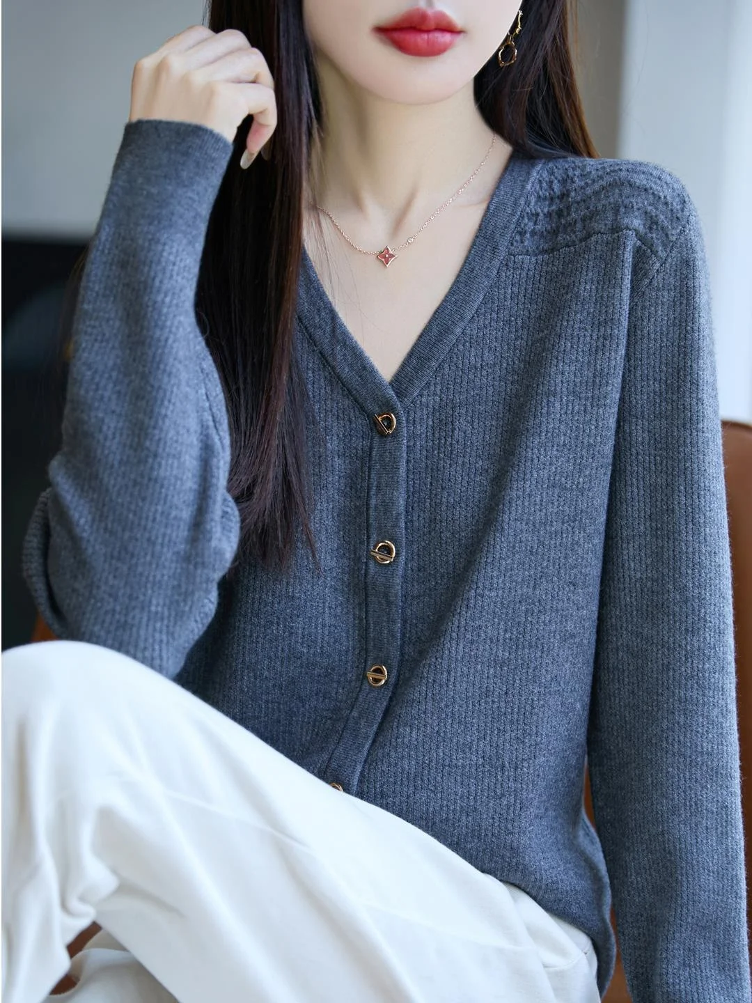 

Женский вязаный кардиган Ele Simple с V-образным вырезом, свободного кроя, на раннюю осень, новинка, универсальный повседневный верх