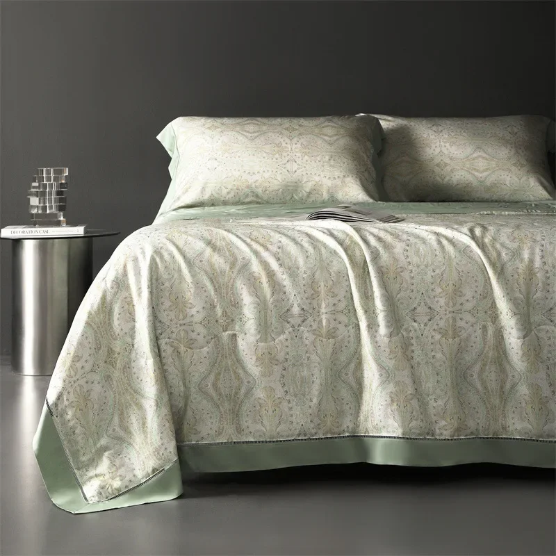 Luxury 100S Lyocell Fiber Summer Quilt 150X200Cm Single Satin Silky Air Condition Blanket High Quality Cool Printing Comforters