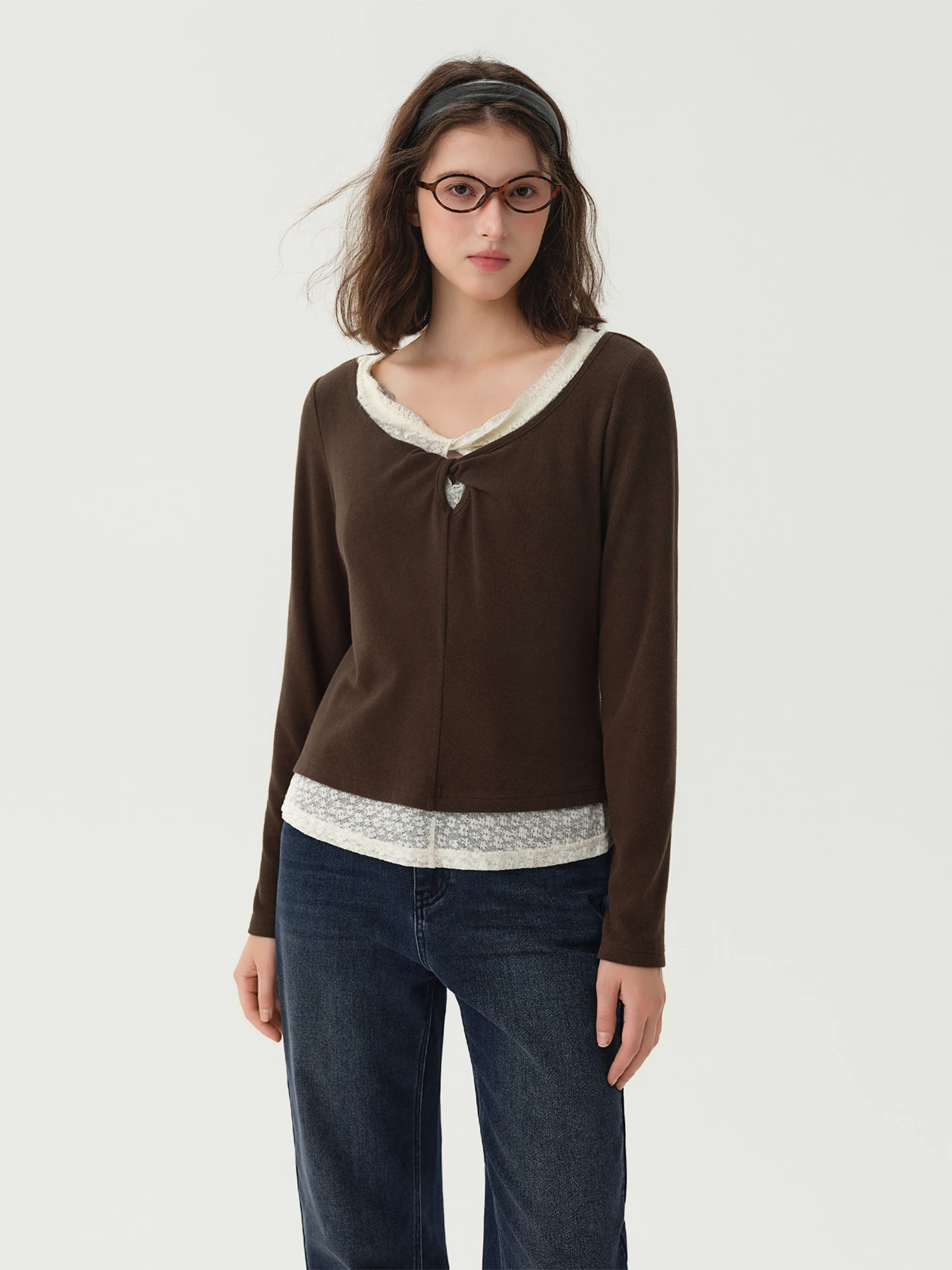 DUSHU T-shirts Women French-style Lace Trim V-neck Faux Two-piece Knit Long-sleeved Base Layer Top Winter 2026 Sweet Ulzzang