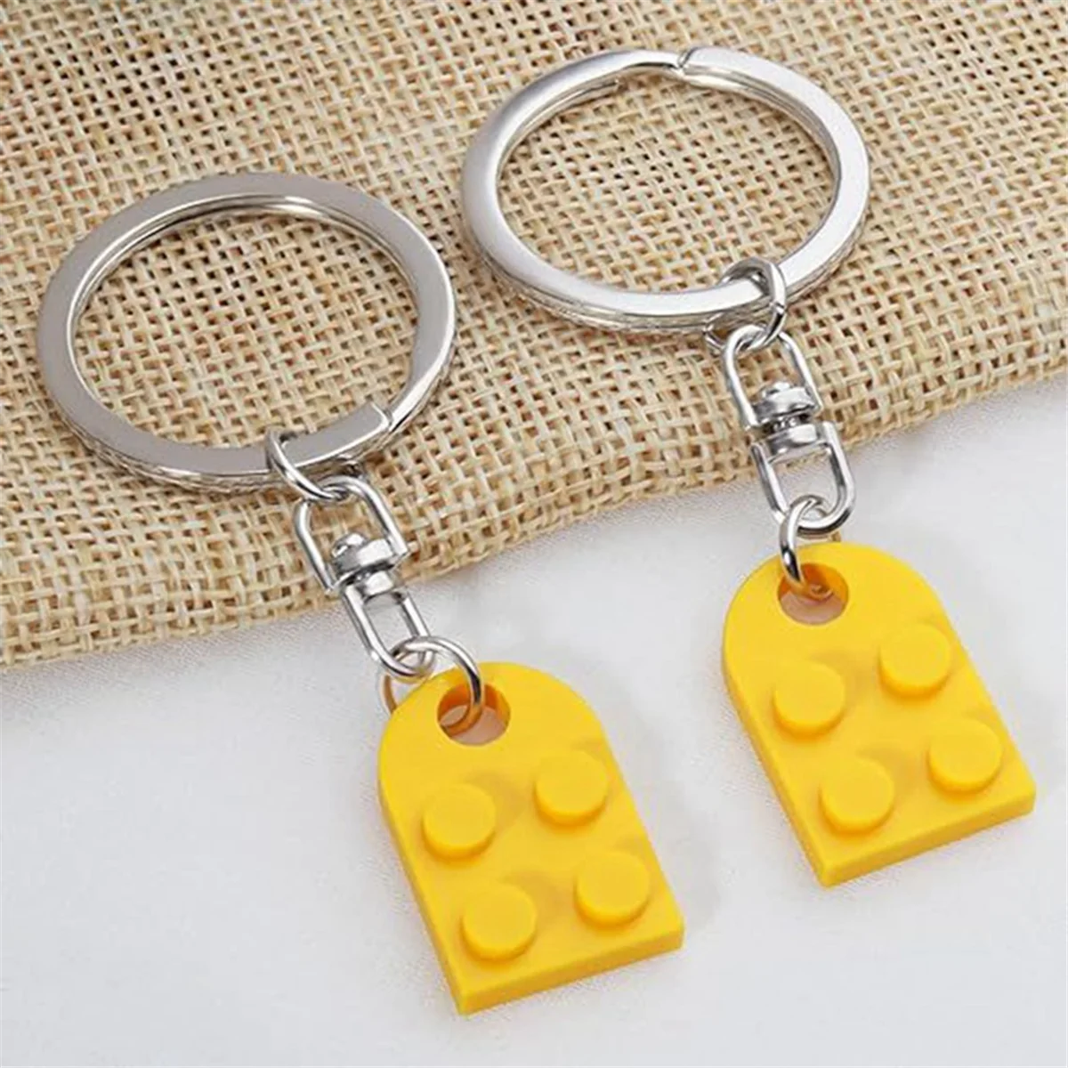 

G-Brick Matching Couple Heart Keychain for Boyfriend Girlfriend Valentines Day Friends Gifts