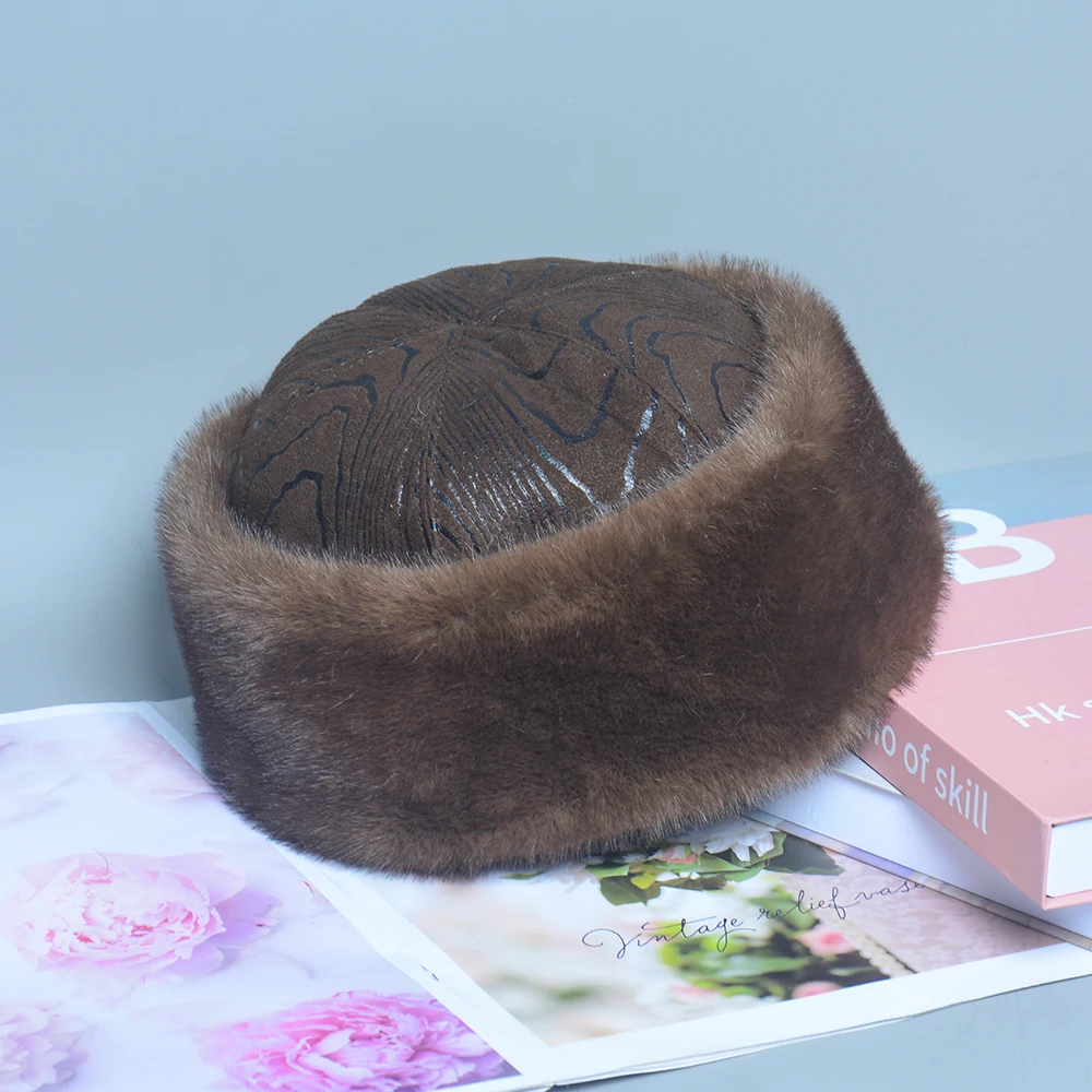 2024 False Fur Fashionable Brand Caps False Mink Fur Hats For Women Warm Russian Winter Hat Luxurious False Mink Fur Cap