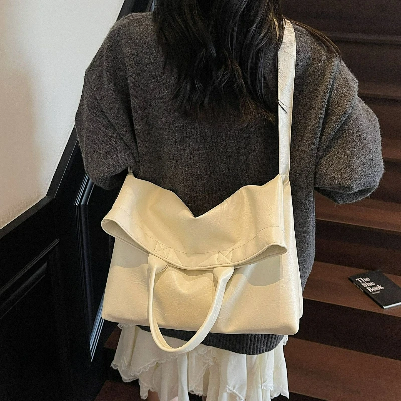 Large-capacity Multi-purpose Crossbody Bag, 2026 New Trendy Multi-functional Business Commuter Handbag, High-quality Tote Bag.