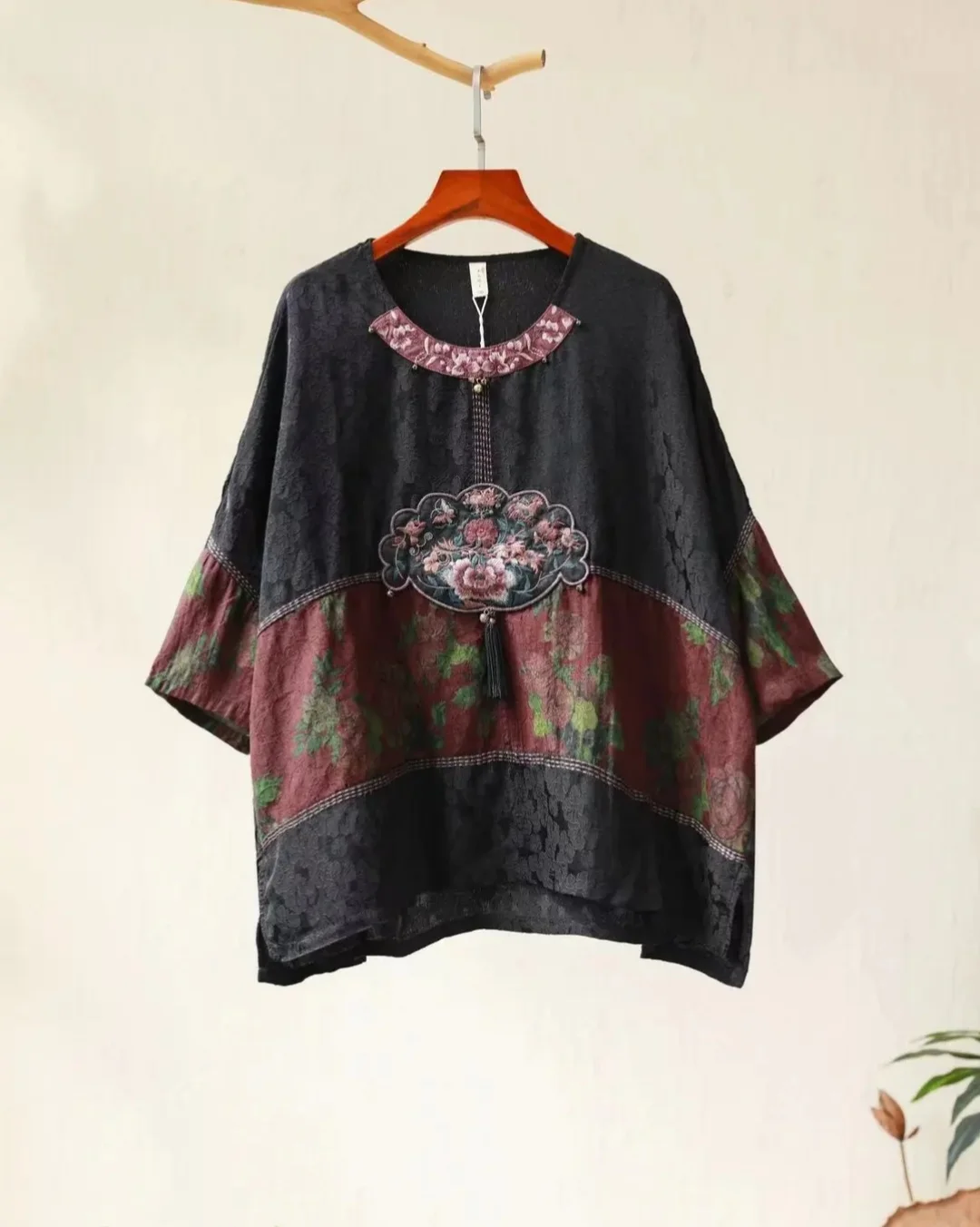 Vintage Summer tops Black jacquard embroidery women's blouses fashion patchwork half sleeve Chinese style clothes high quality