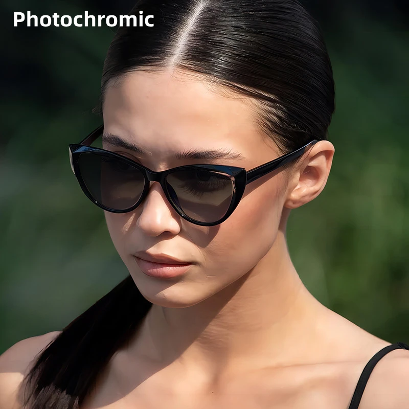 Classic Fashion Design Cat Eye Leopard Frame Photochromism Reading Glasses Women Anti Blue Light Hyperopia Prescription Eyewear