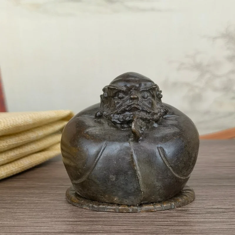 

Antique-Style Sitting Zen Daruma Incense Burner Ornament for Home Office Study Desk Aromatherapy Burner Ornament