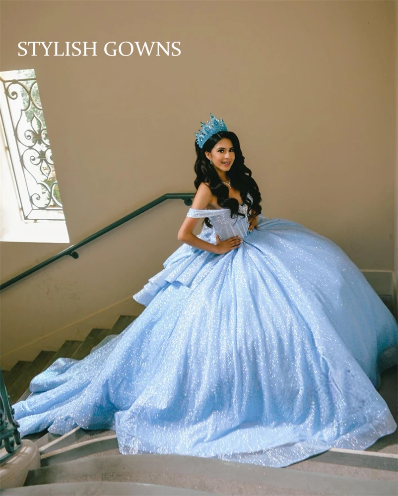 

Sky Blue Off the Shoulder 15 Years Ball Gown Pleat Tulle Lace up Chapel Train فساتين سهرة Customized Plus Size
