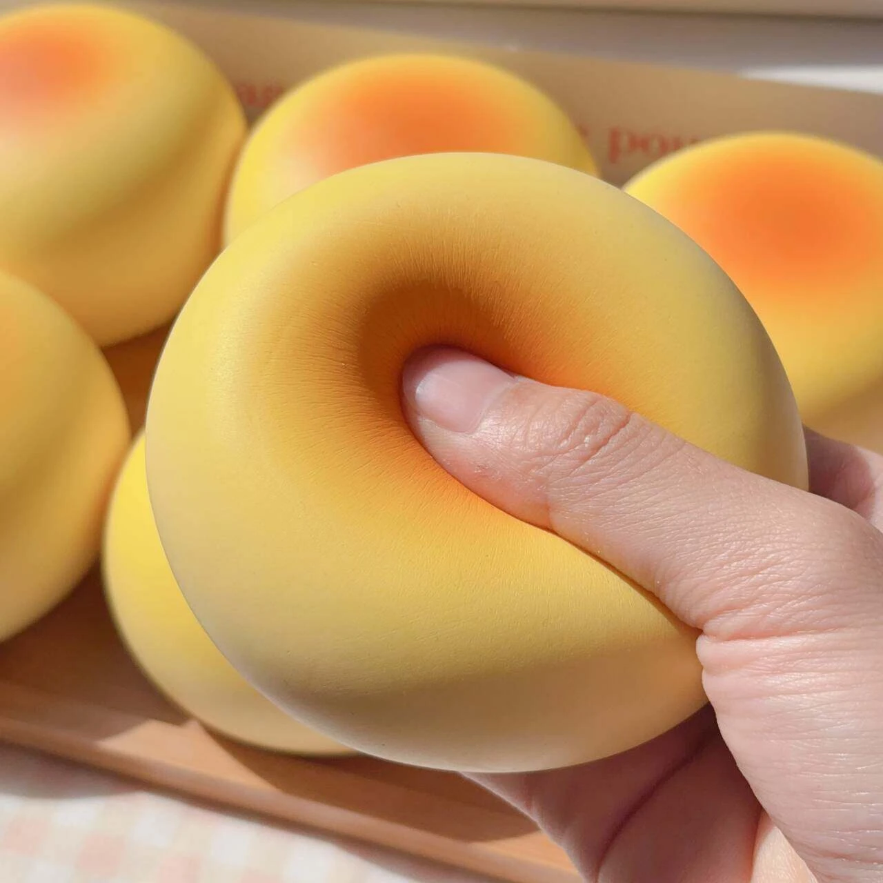 Brinquedo Squishy de Silicone - Health Wellness Solutions avaliação e preço