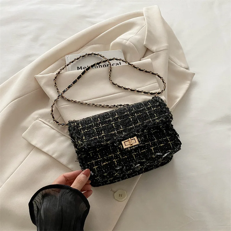 Fashion Shoulder Bag with Gold Chain Strap Fringed Trim Turn Lock Elegant Crossbody Purse for Women Versatile Commuter Bag image 3