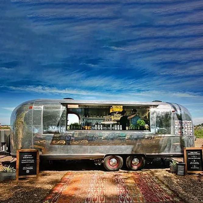Customized Factory Price Popular Mobile Food Truck Street Trailer Commercial Durable Multifunctional Street Vendor Food Business