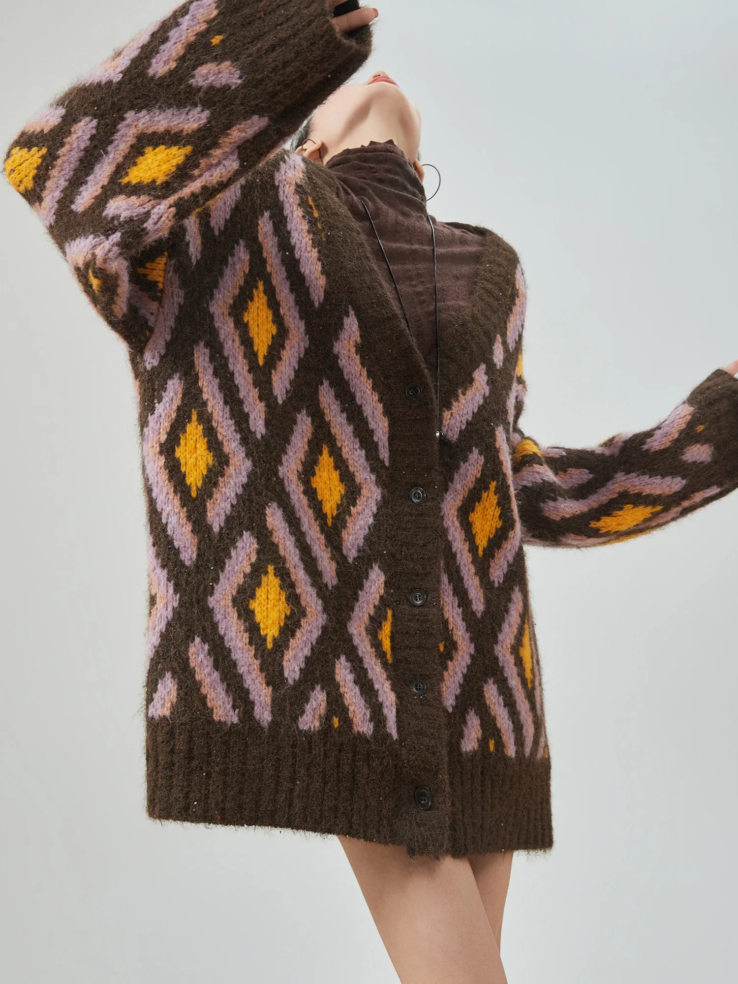 

Женский вязаный кардиган-пальто свободного кроя с цветными блоками и ромбовидным узором, длинный, для зимы