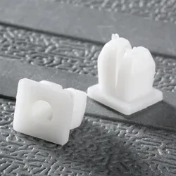 50Pcs Car White Plastic Push Fasteners Rivets Fender Clips Universal Fender Bumper Door Side Skirt Retainer Clips Fit 5mm Hole