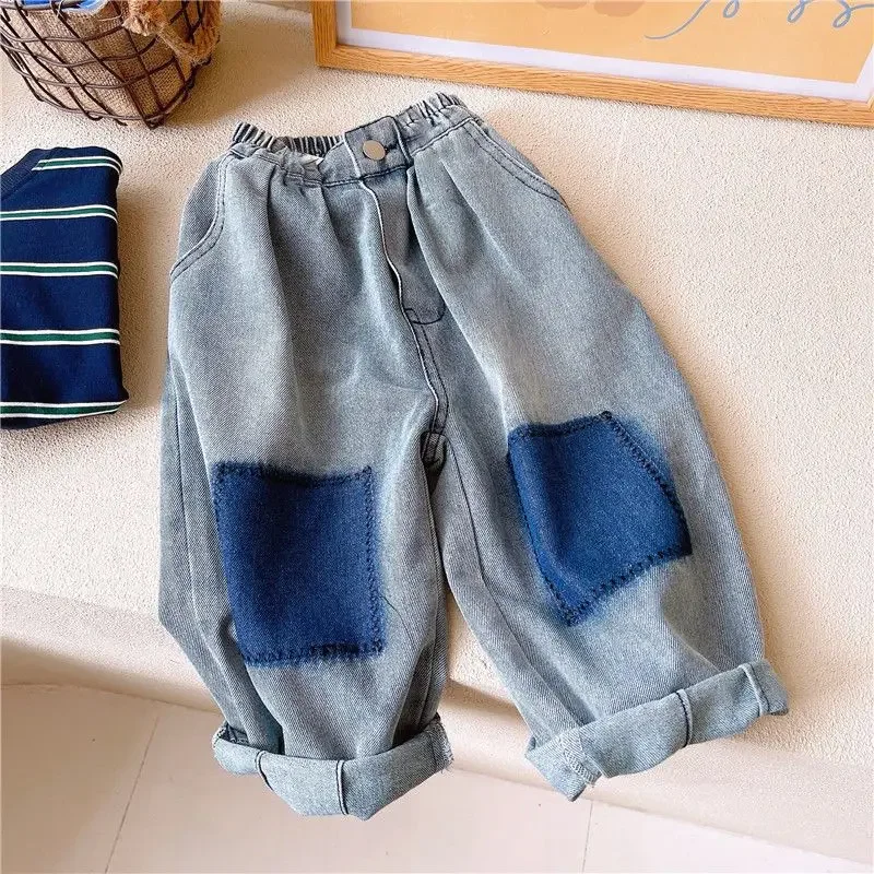 2026 جديد الفتيان والفتيات مجموعة الربيع والخريف الأطفال المألوف سويتر مقلم وجينز قطعتين مجموعة ملابس الاطفال