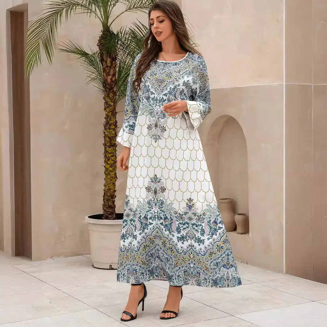 ZD022 new Muslim dress print dress ethnic style slim fit round neck robe