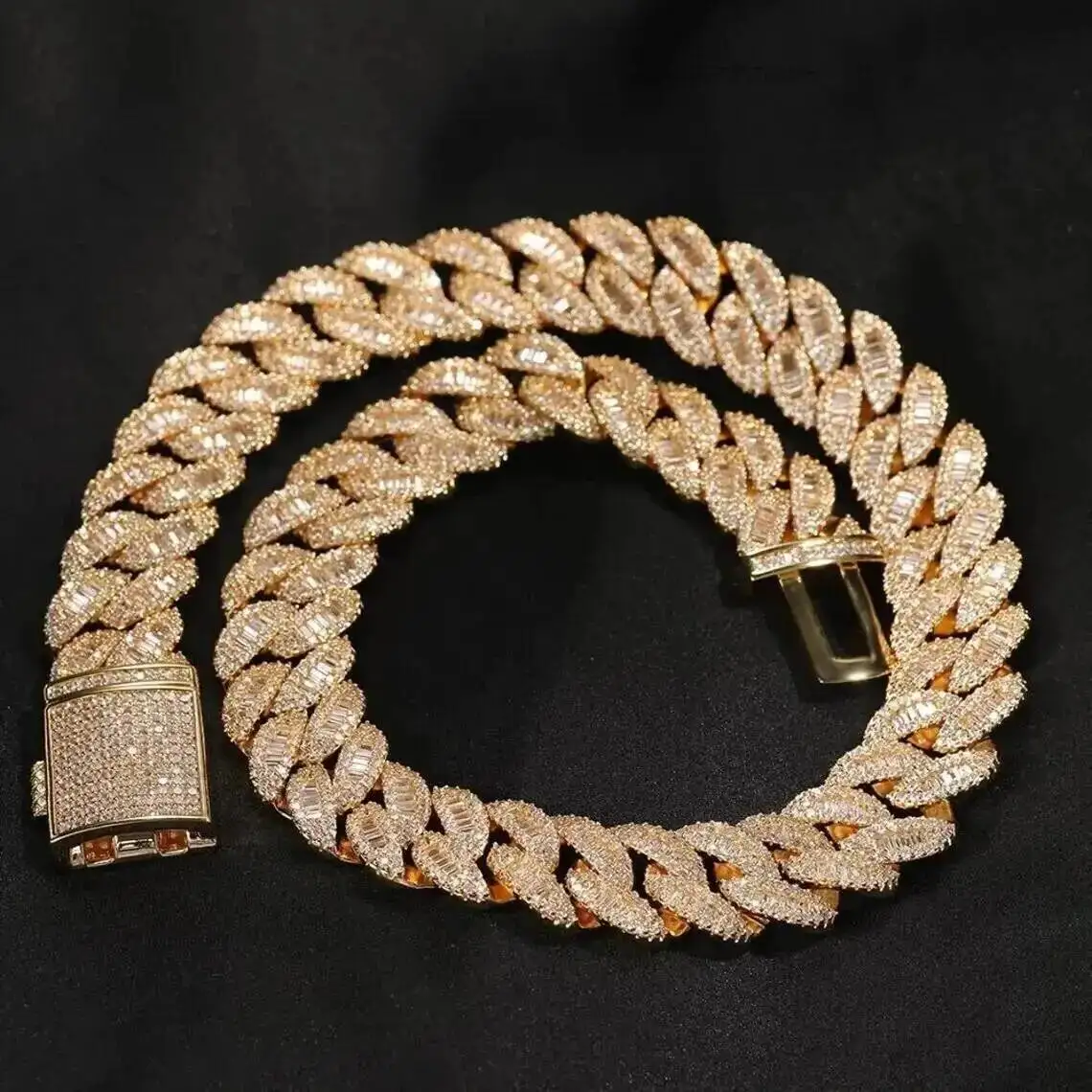 

Hip Hop jewelry 925 sterling silver 16mm baguette Moissanite Iced Out Miami Cuban Link necklace