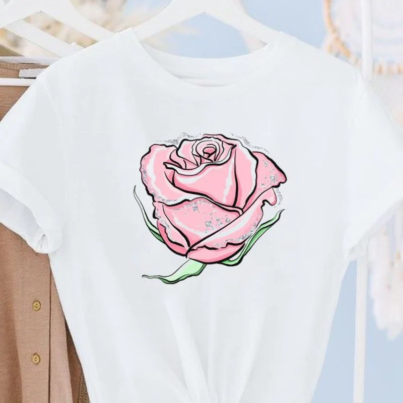 ملابس نسائية عصرية مطبوعة بالزهور، تي شيرت برقبة دائرية وأكمام قصيرة، تي شيرت جرافيك، ملابس جمالية