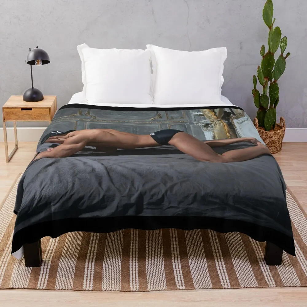 

A Shot To End This All Throw Blanket Foldable Soft Warm Blanket for Outdoor Use