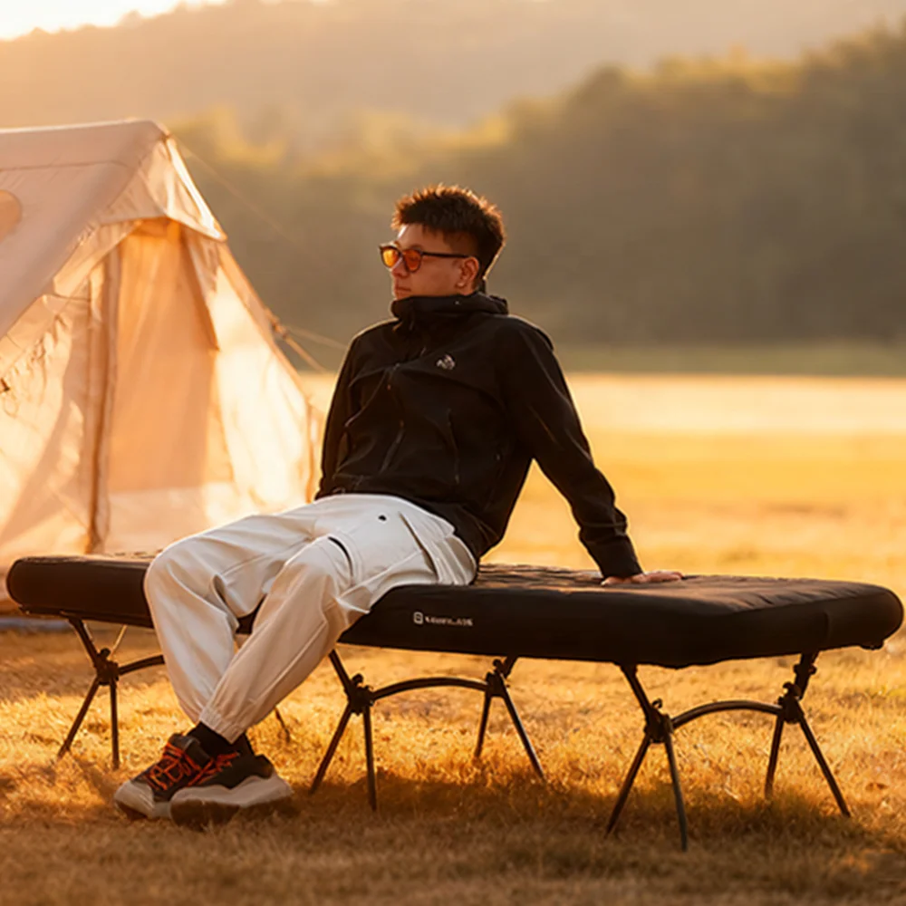 

Camping Cot Camping Furniture Inflatable Camp Bed Outdoor Camping Portable Elevated Thickened Bed Cover Lightweight Folding Bed