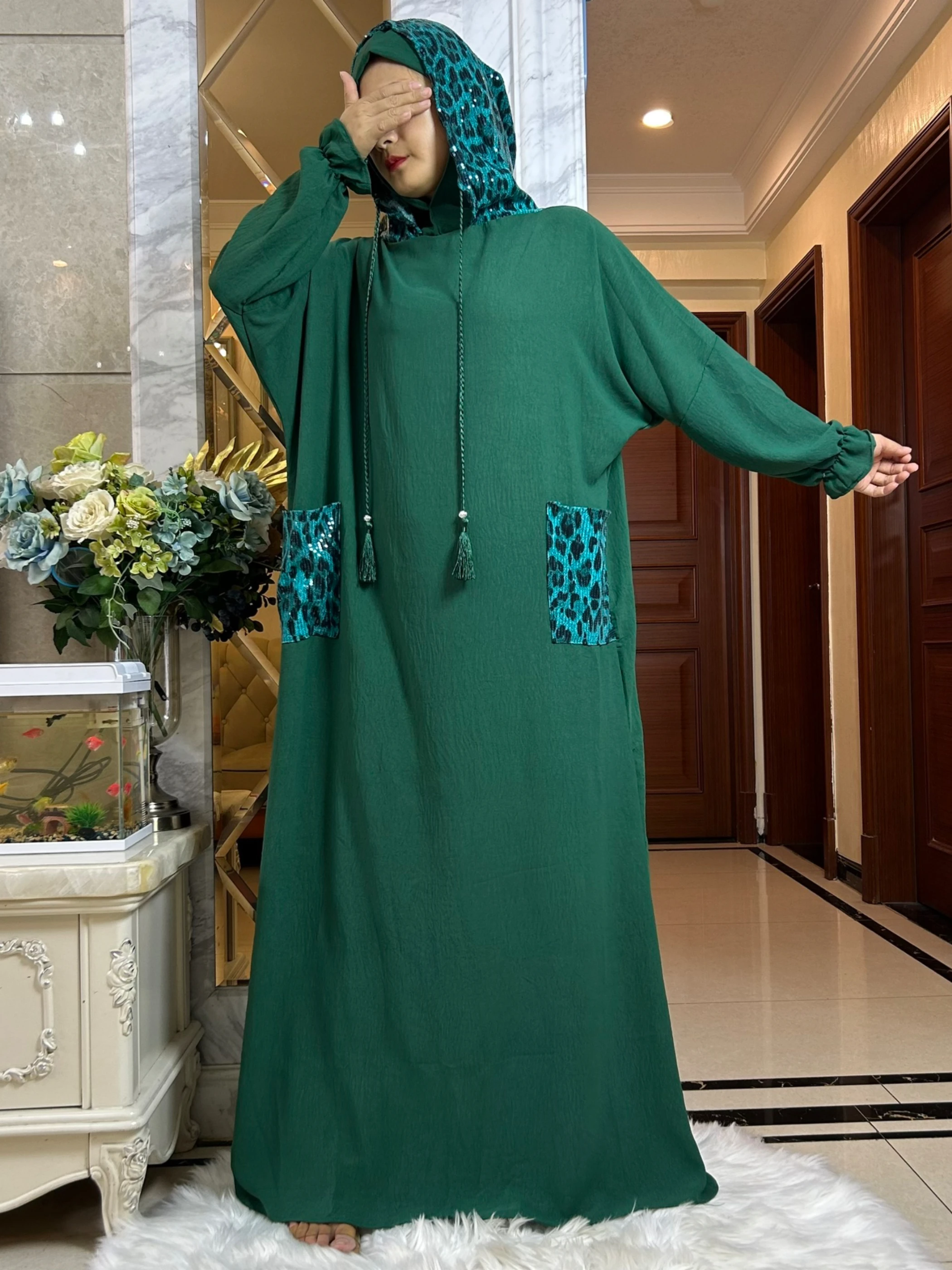 2025 ผู้หญิงผ้าฝ้าย Abaya กับกระโปรงเสือดาวพิมพ์กระเป๋า Ramadan สวดมนต์เสื้อผ้าลําลองแขนยาวอาหรับ Oriental Robe Eid