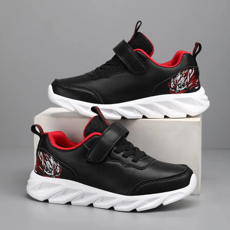 

Детские кожаные кроссовки 2026: Новые весенние спортивные туфли для мальчиков, повседневные, для школы, бега и прогулок, для детей от 4 до 12 лет