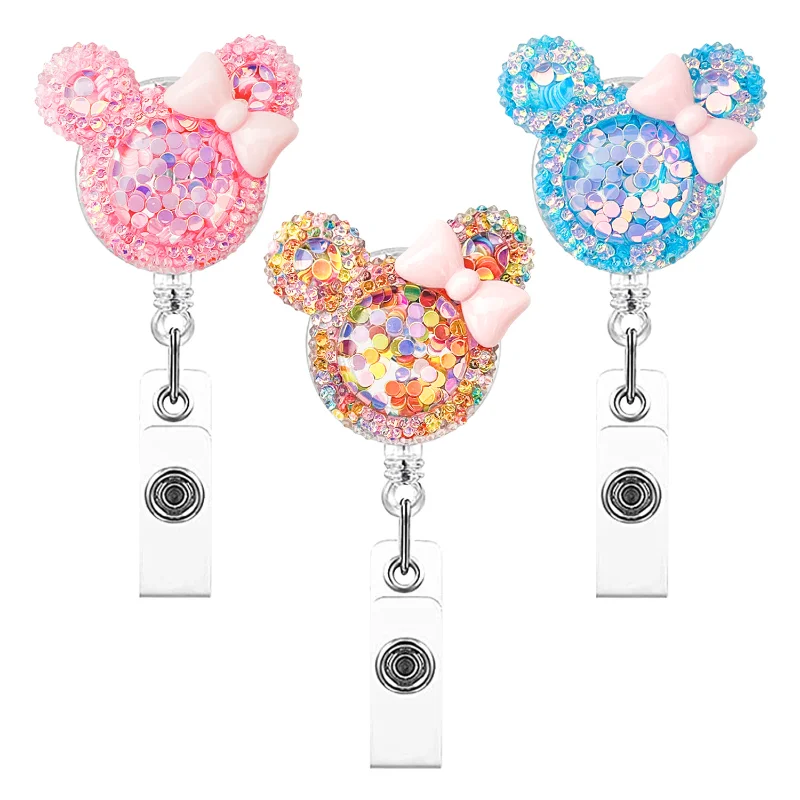 Carrete de insignia retráctil para enfermera, soporte para tarjetas de médico, suministros de oficina y Hospital, Tarjeta De Nombre para niño y niña, 1 ud.