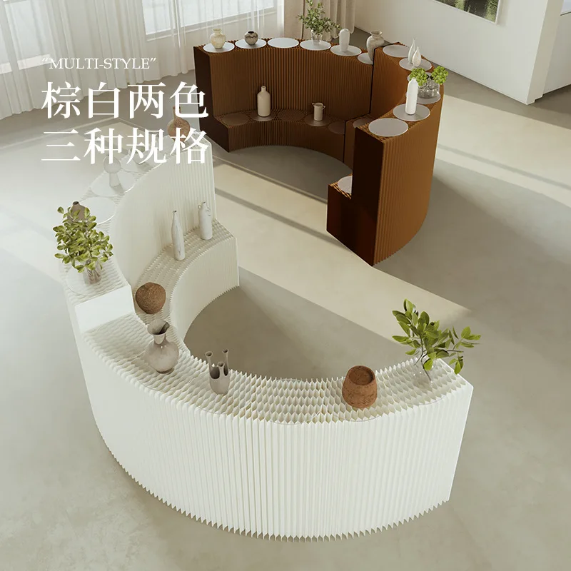 Live product Nakajima vitrine vierde staps displayrek