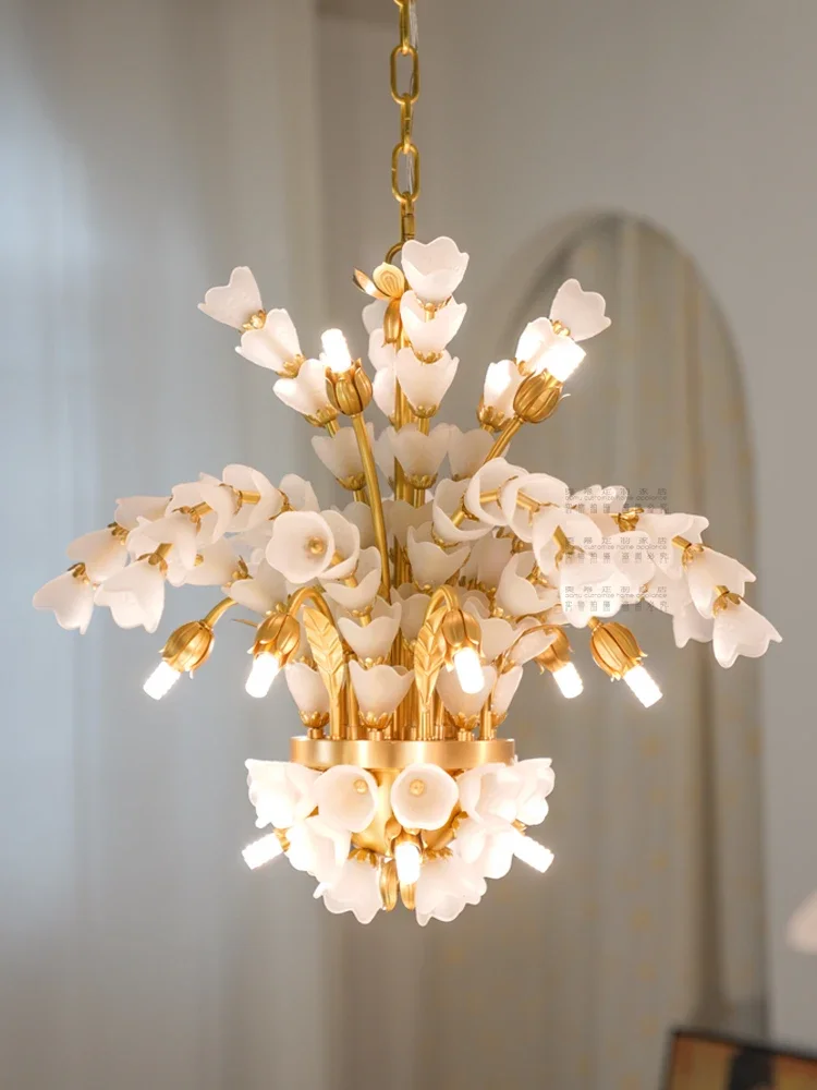 

Лепесток из французского стекла, фотолампа в американском стиле ретро из меди для гостиной, уютной спальни, столовой, цветочные лампы