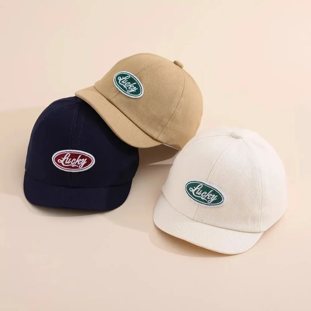 

Модная бейсболка с коротким козырьком, однотонная, солнцезащитная, с вышивкой, летняя