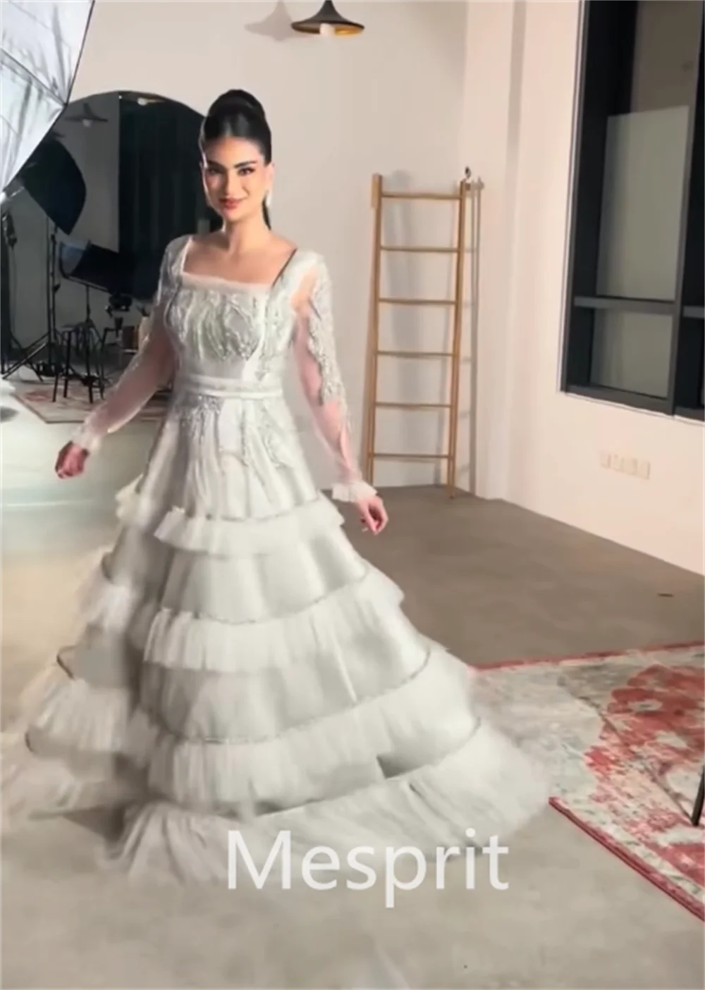 Jiayigong-vestido de Organza satinada con cuentas en capas, vestido de noche de línea a cuadrado, de alta calidad, a la moda, exquisito