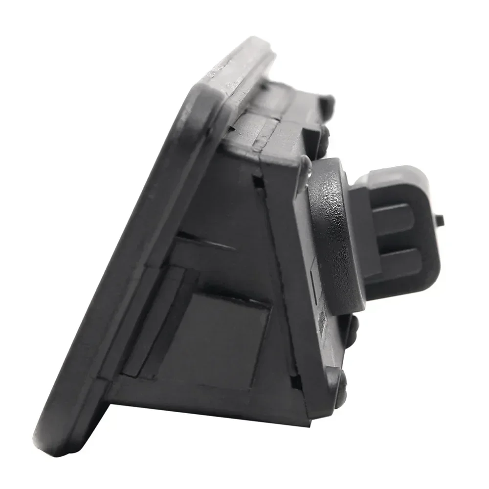 

Кнопка переключения крышки багажника для Focus Mk2 (DA_ FFS DS) 2004 2012 для Ford Fiesta MK7 200817 1748915