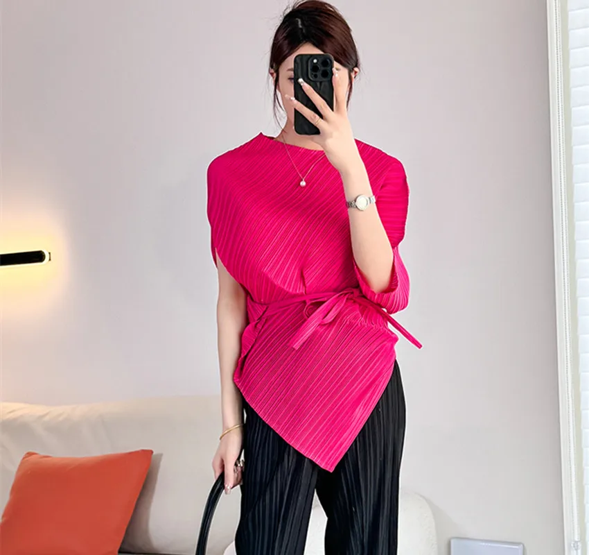 Fashion Elegant Women O Neck Batwing Sleeve Shirt New Summer Miyake Pleated Lace Up Split Elastic Irregular Loose T-Shirt Tops