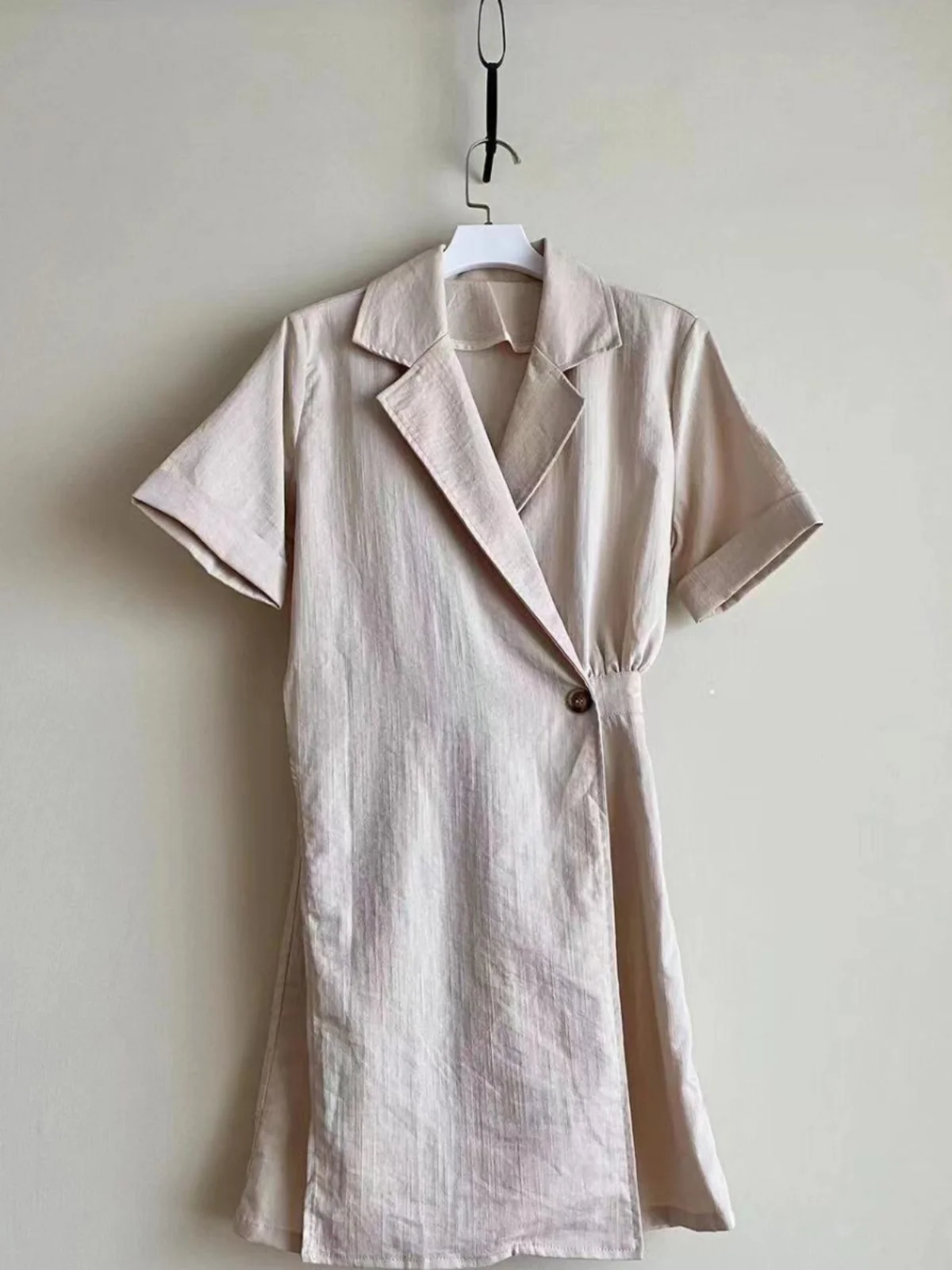 おしゃれなラウンドネックノースリーブミディ丈ワンピース レディース ゆったり着痩せAラインスカート 春夏秋冬 ハイウエストプリント