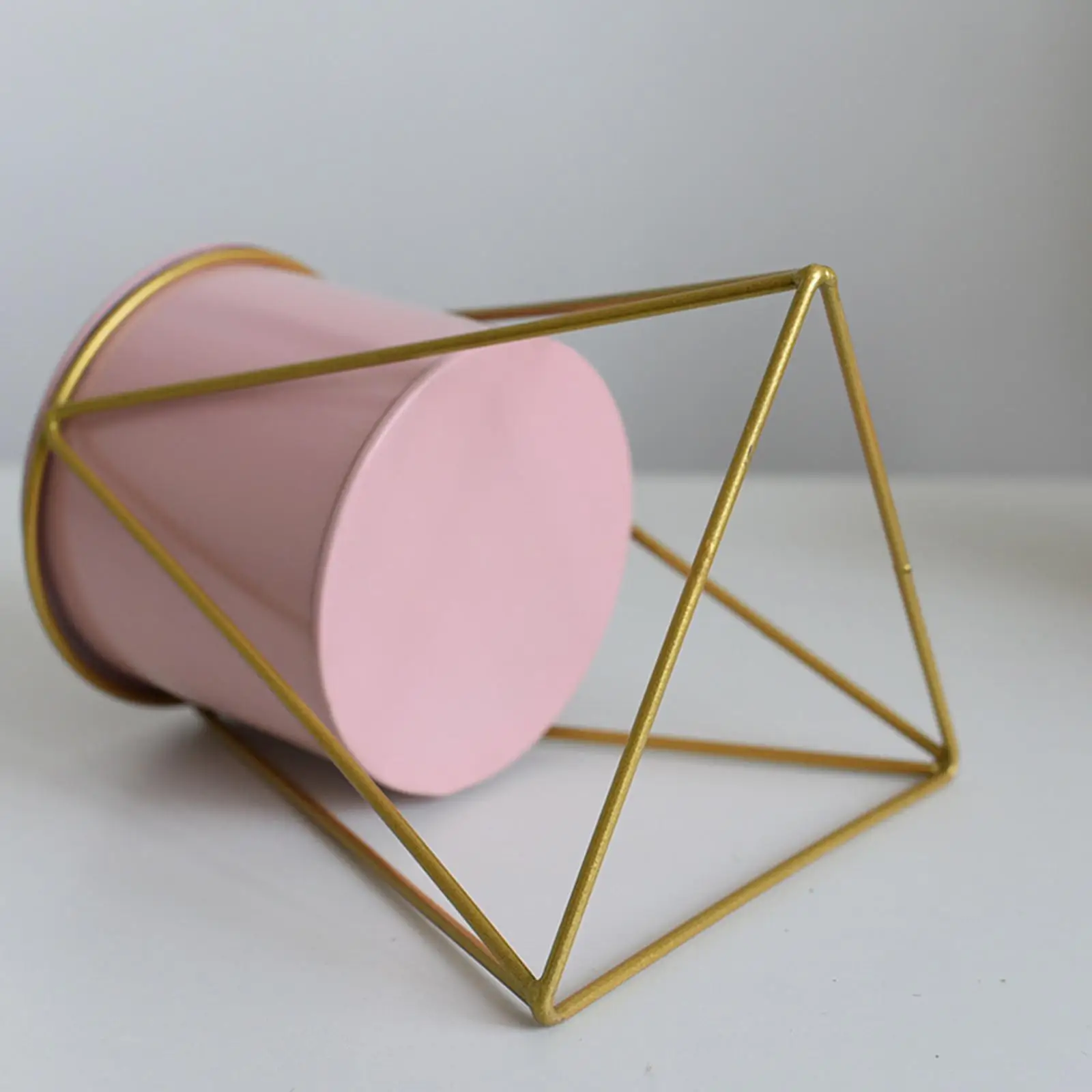 植物ホルダー幾何学模様のホームガーデンオーナメントラウンド北欧スタイルスタンドフラワーポット家庭用バルコニー複数の植物ガーデンパティオ用