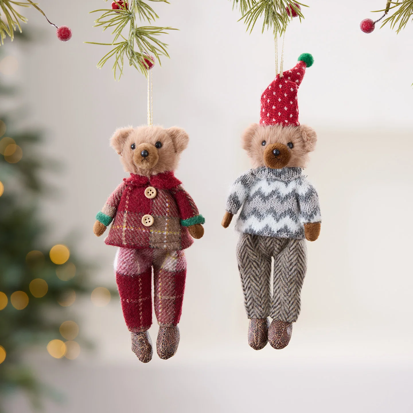 

1PC Red Plaid Bear Pendant Bag Hanging Christmas Atmosphere Scene Dress Up Props Plush Bear Holiday Gift