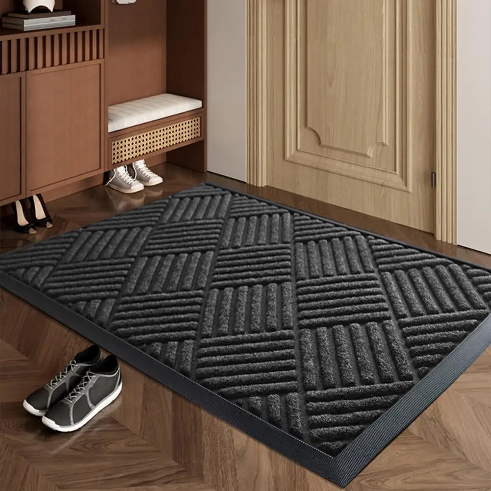 Non-Slip Floor Mat Sturdy Rubber with Strong Grip Traps Dirt And Moisture Entryway Mat Easy to Clean Indoor Entrance Rug