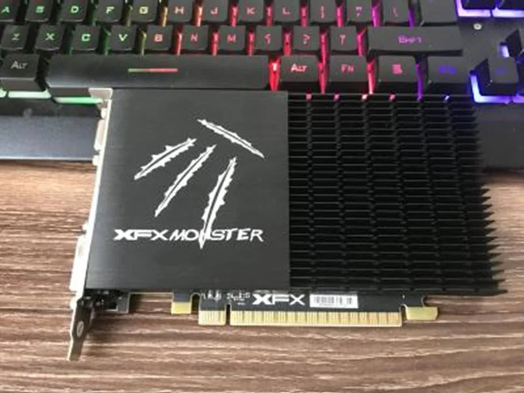 Original  XFX Radeon R5 230A 2GB GDDR3 64bit