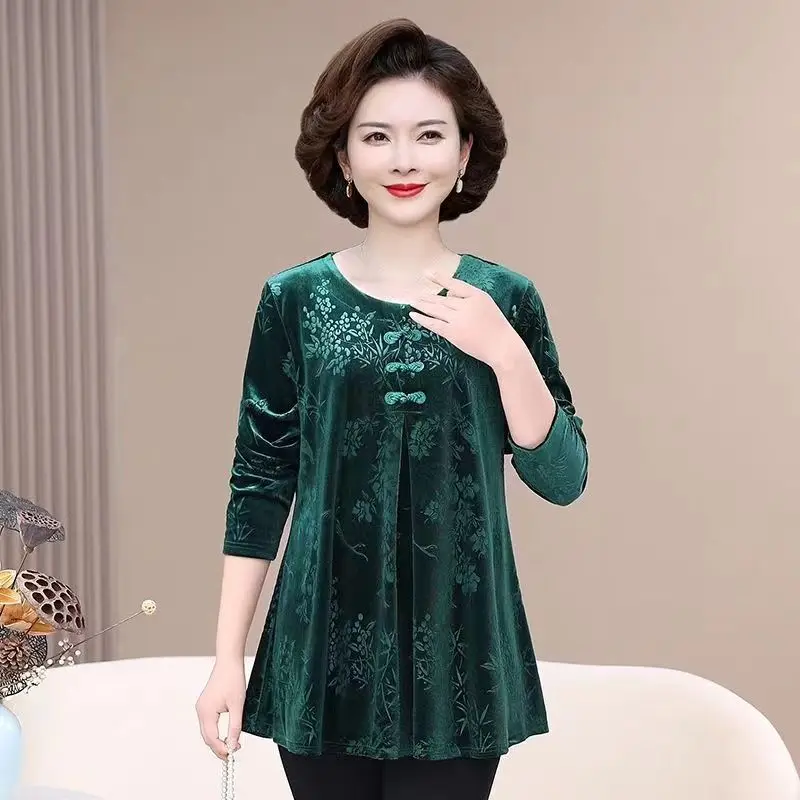

Spring Autumn 2026 Women's Bottoming Shirt New Lady Long Pullover Gold Velvet Top Middle-aged Elderly Female Loose Chinese Top