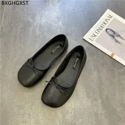 Motylkowy węzeł mokasyny damskie Casuales skórzane obuwie Slip on buty dla kobiet buty z palcami kwadratowy palec u nogi Женские сандалии