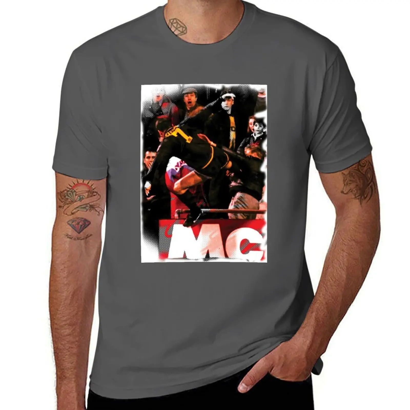 

fu cantona kung T-Shirt Stretch Fabric Comfort T-Shirt