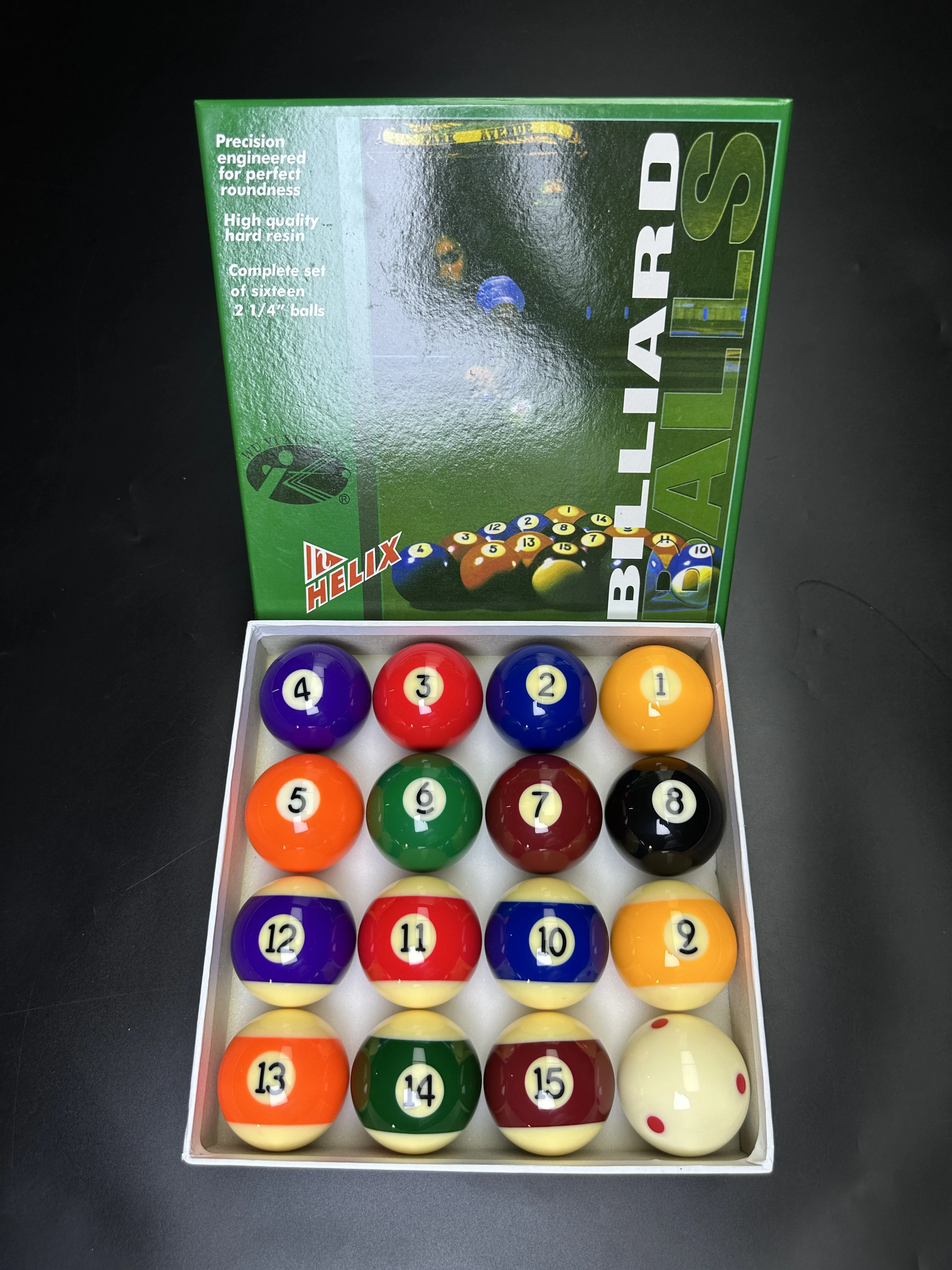 

Hot Selling Budget-friendly Pool Balls of 2-1/4''inch/57.2 mm 4A Grade Billiards Balls 16PCS/box of Complete Set for Sale