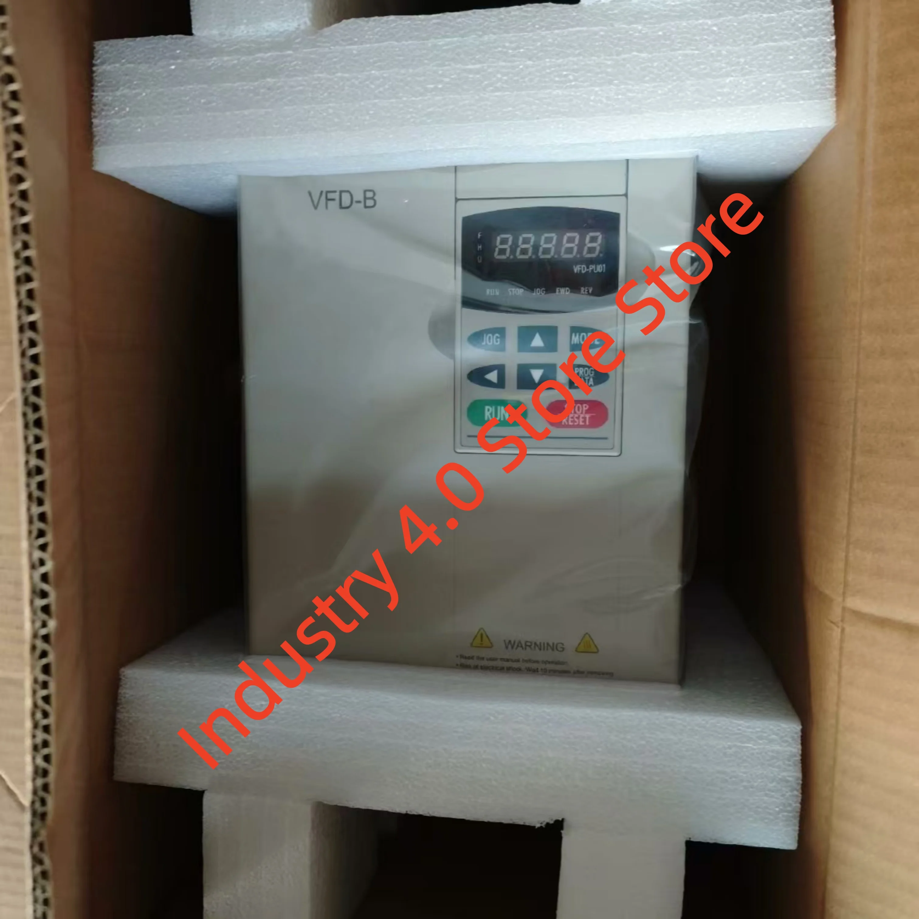 محرك التيار المتردد VFD075B43A الأصلي الجديد