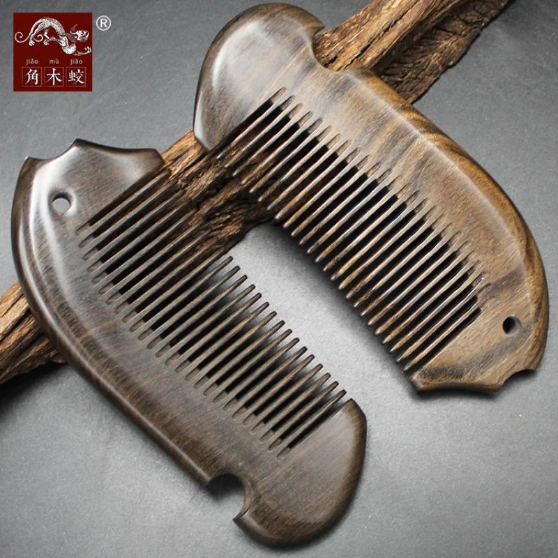 

Драгоценный деревянный гребень Carpentaria, в форме рыбы, с мелкими зубцами, из цельного дерева.