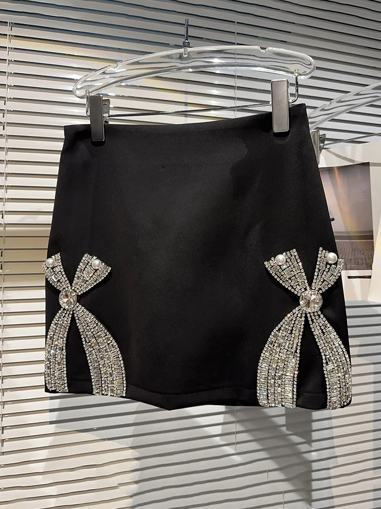 DEAT-traje con hombrera y lazo para mujer, Falda corta de cintura alta con diamantes de imitación, color negro, nueva colocación, primavera, 2024, 1XX4471