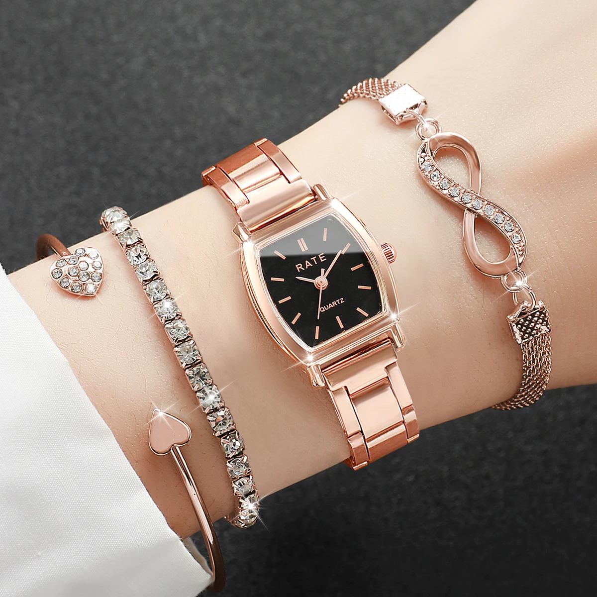 

Набор из 4 модных женских часов с ремешком из сплава, кварцевые наручные часы для женщин, набор браслетов с стразами, часы для девушек (без коробки)