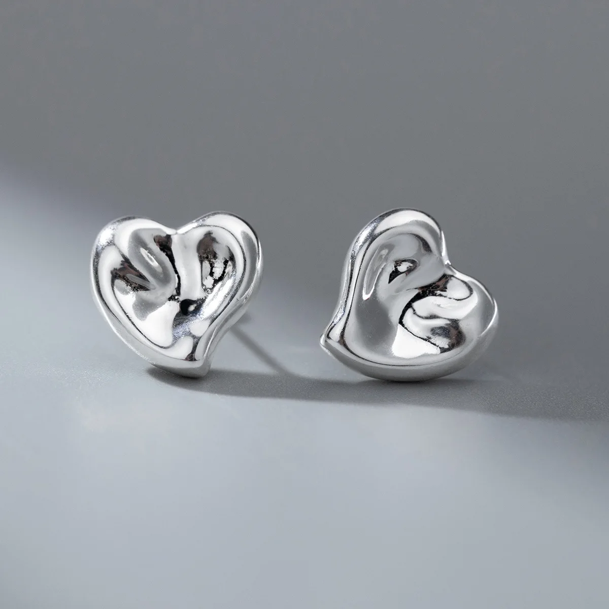 

925 Sterling Silver Heart Piercing Stud Earrings For Women Wedding Elegant Luxury Quality Jewelry Wholesale Prevent Allergies
