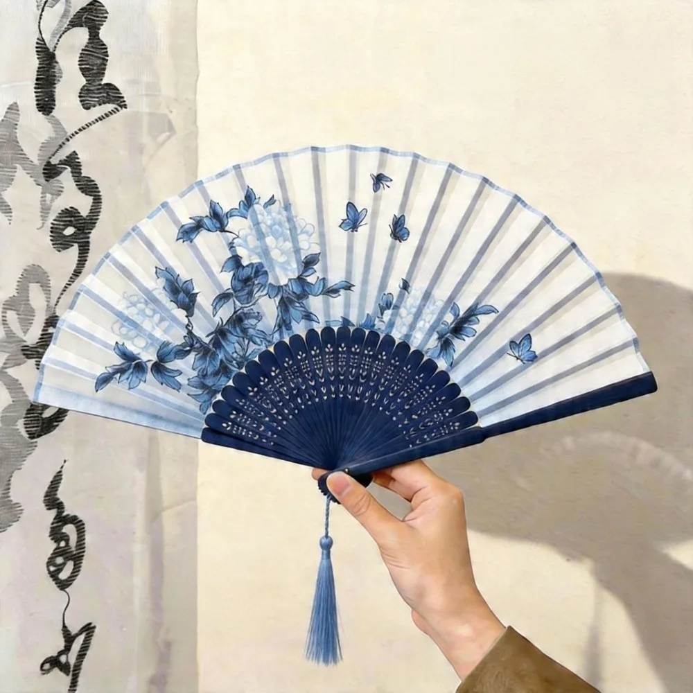 New Chinese Style Decorative Folding Fan Faux Silk Material Lightweight Wood Folding Fan Bamboo Frame Handheld Fan Gift Giving