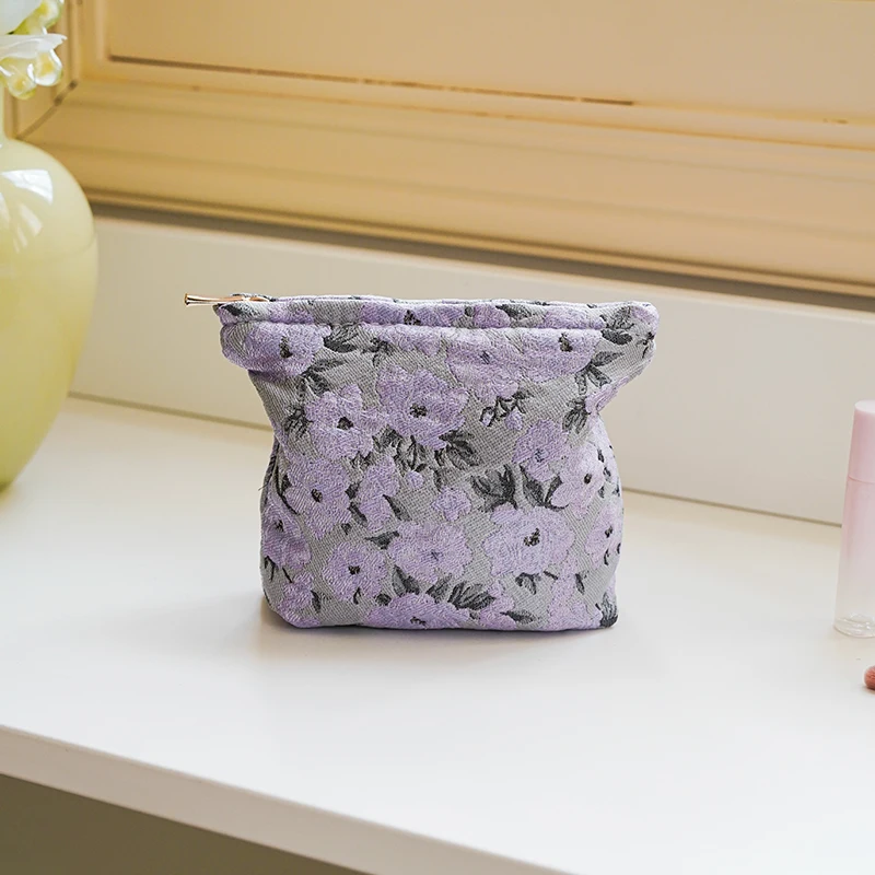 Classic Flower Ladies Cosmetic Bag, Portable Small Cosmetic Lipstick Storage Bag, Simple Coin Purse, Liner Bag, Card Holder