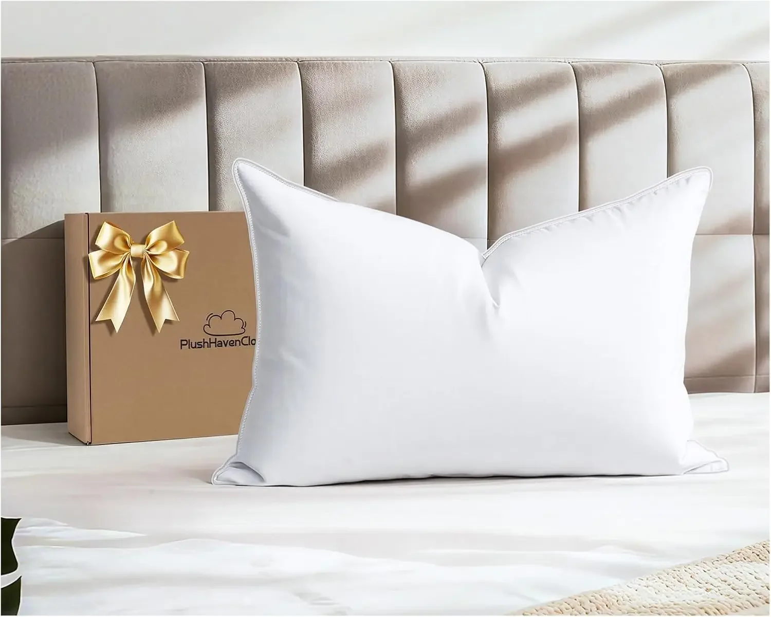 White Goose Down Pillow Luxury Hotel Bed Pillow with 100% 1000+ Fill Power, Goose Feather Pillow for Sleeping, 700TC Cotton Shel