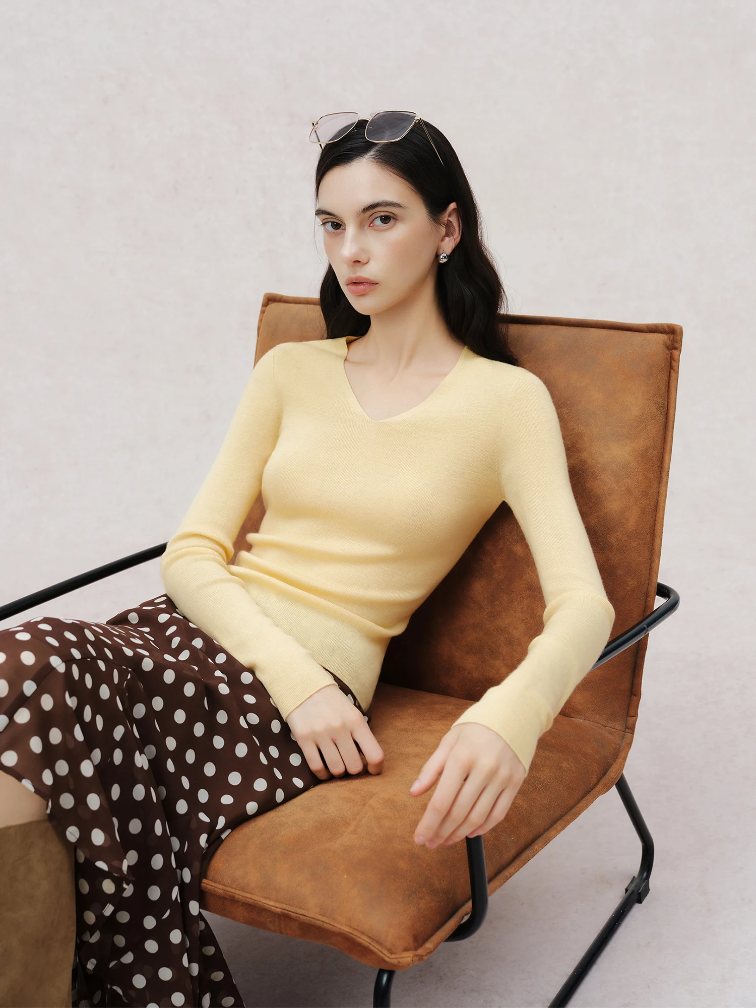 ZIQIAO Women's 100% Washable Wool Sweater, 18‑Needle Yangzi Yarn Knit Pullover Jumper 2026 Autumn New Arrival Soft Knit Top