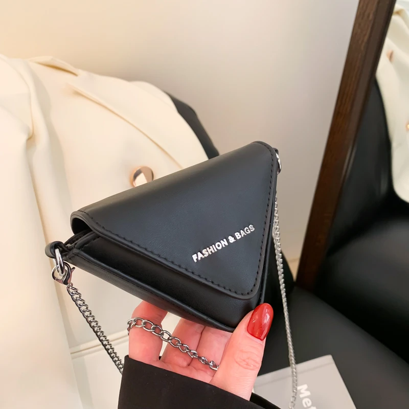 Chain Bag 2024 Fashion Triangle Women\'s Handbag Luxury Deisgner Brand Cross Body Sling Purse Party Bags for Girls Coin Wallet