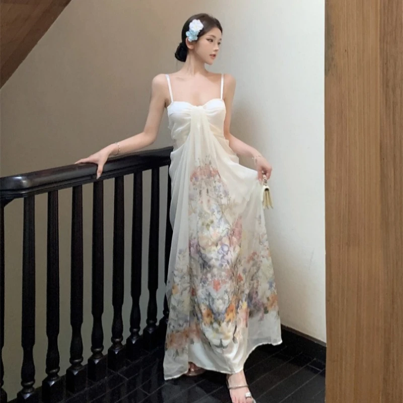 

New Chinese-style Bustling Streamer Seaside Vacation Dress Women's Summesr French Pure Desire Wind Sexy Backless Suspender Dress